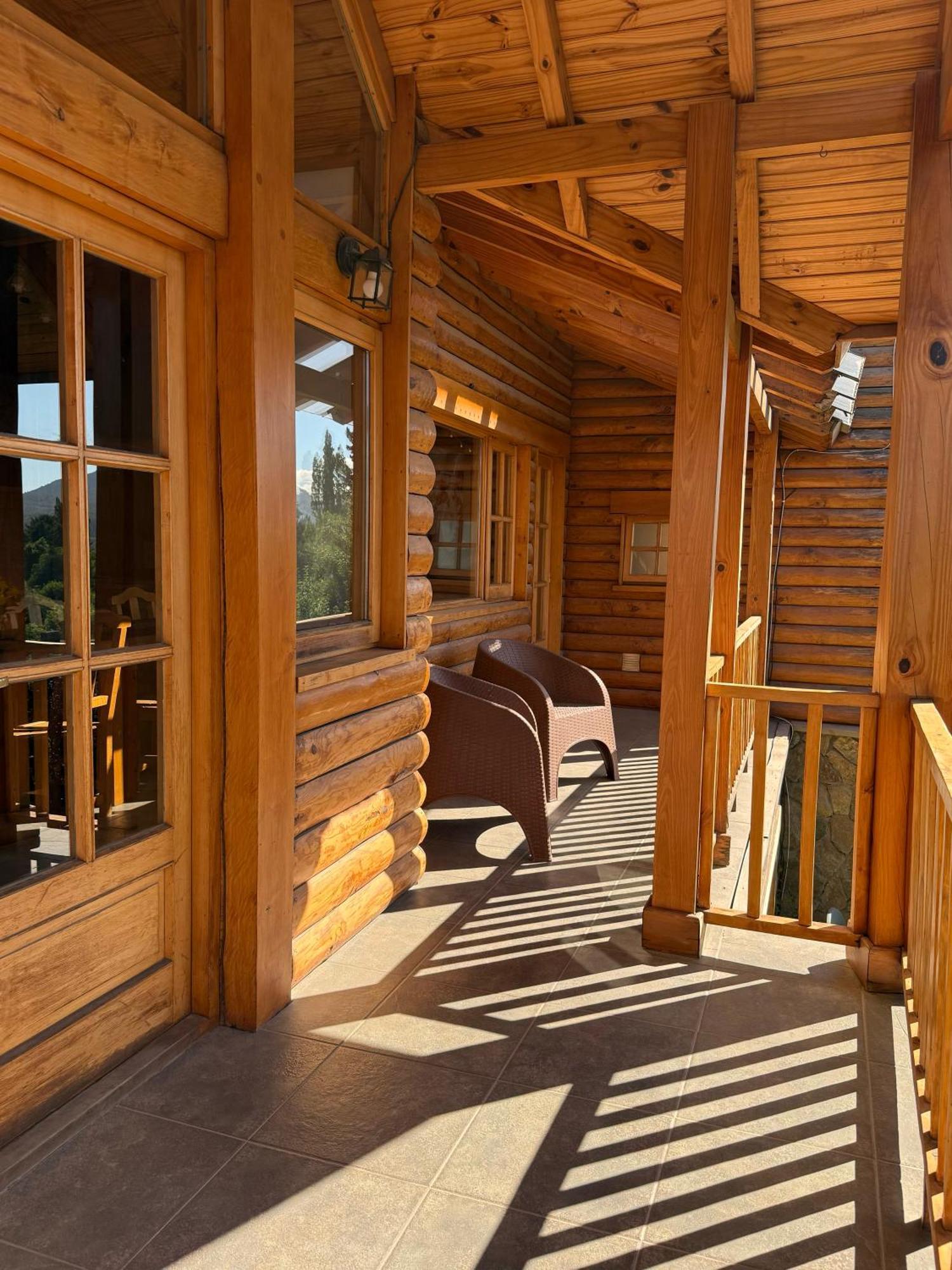 Hostería Bärenhaus San Martín de los Andes Exterior foto